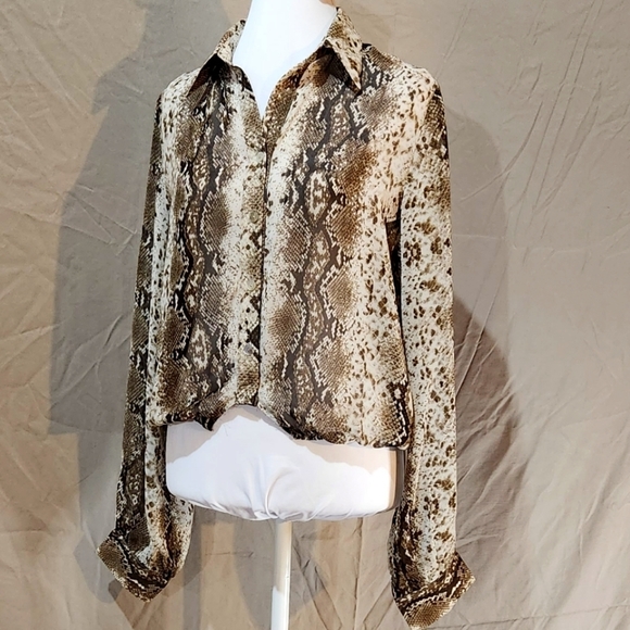 Charming Charlie Tops - Charming Charlie M cropped sheer python black, brown & cream collar top